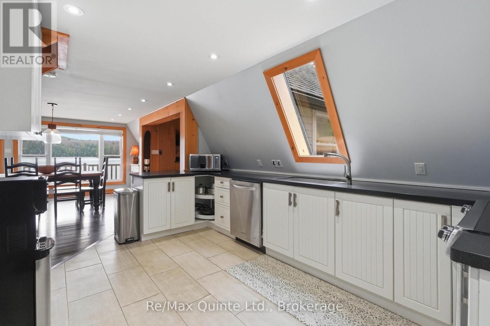 203 Faradale Drive, Faraday, ON