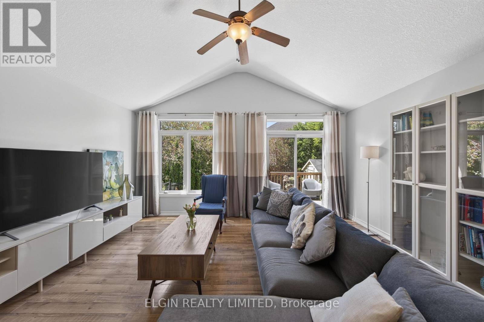 34 Pear Tree Avenue, St. Thomas, ON