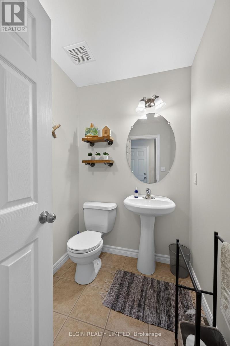 34 Pear Tree Avenue, St. Thomas, ON