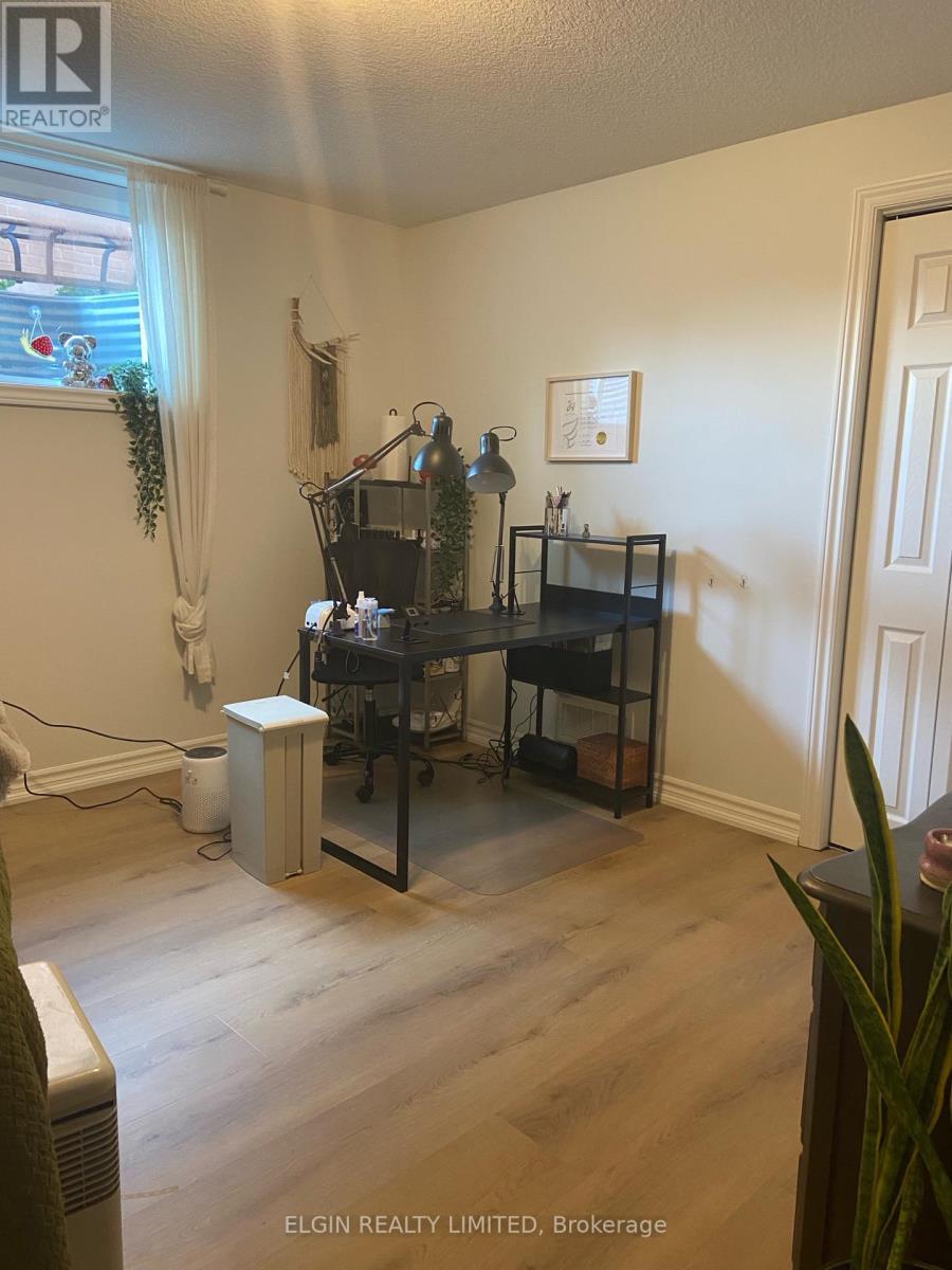 34 Pear Tree Avenue, St. Thomas, ON