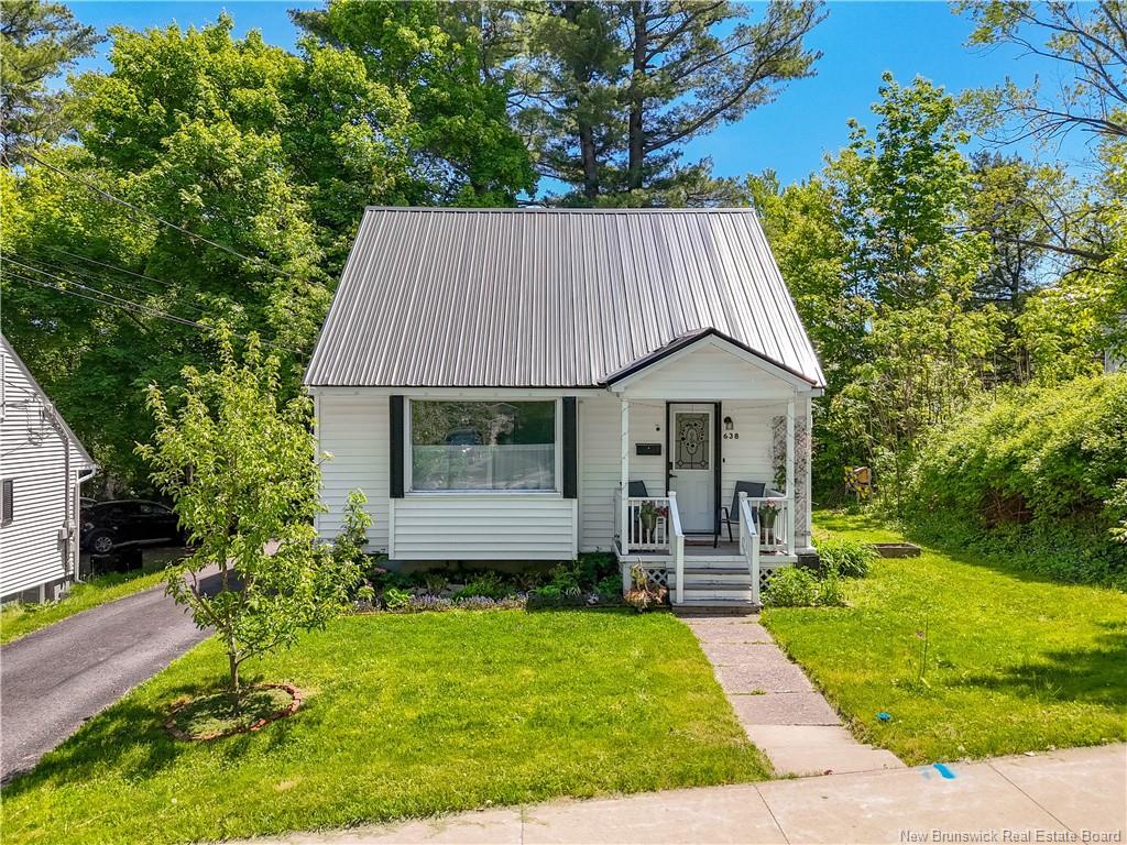 638 Hanson St, Fredericton, NB