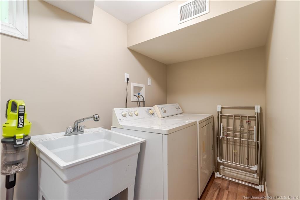 638 Hanson St, Fredericton, NB