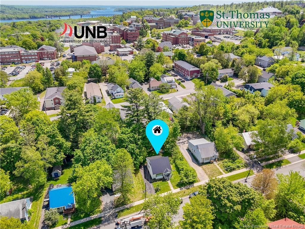 638 Hanson St, Fredericton, NB