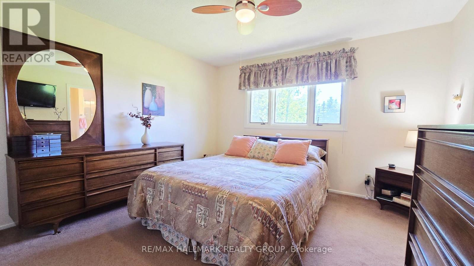 1755 Marchurst Road, Ottawa, ON