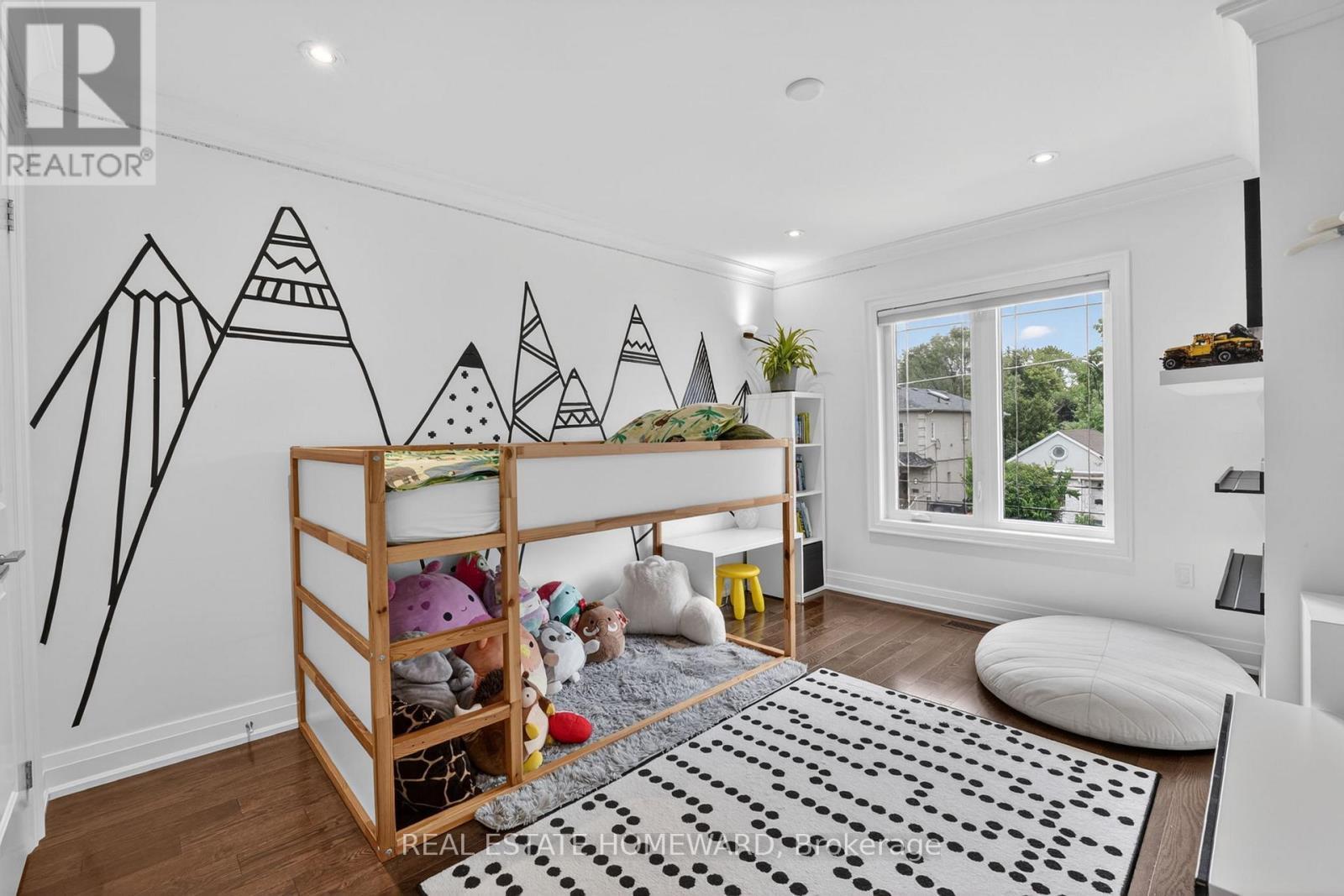 72 Cedarcrest Boulevard, Toronto, ON