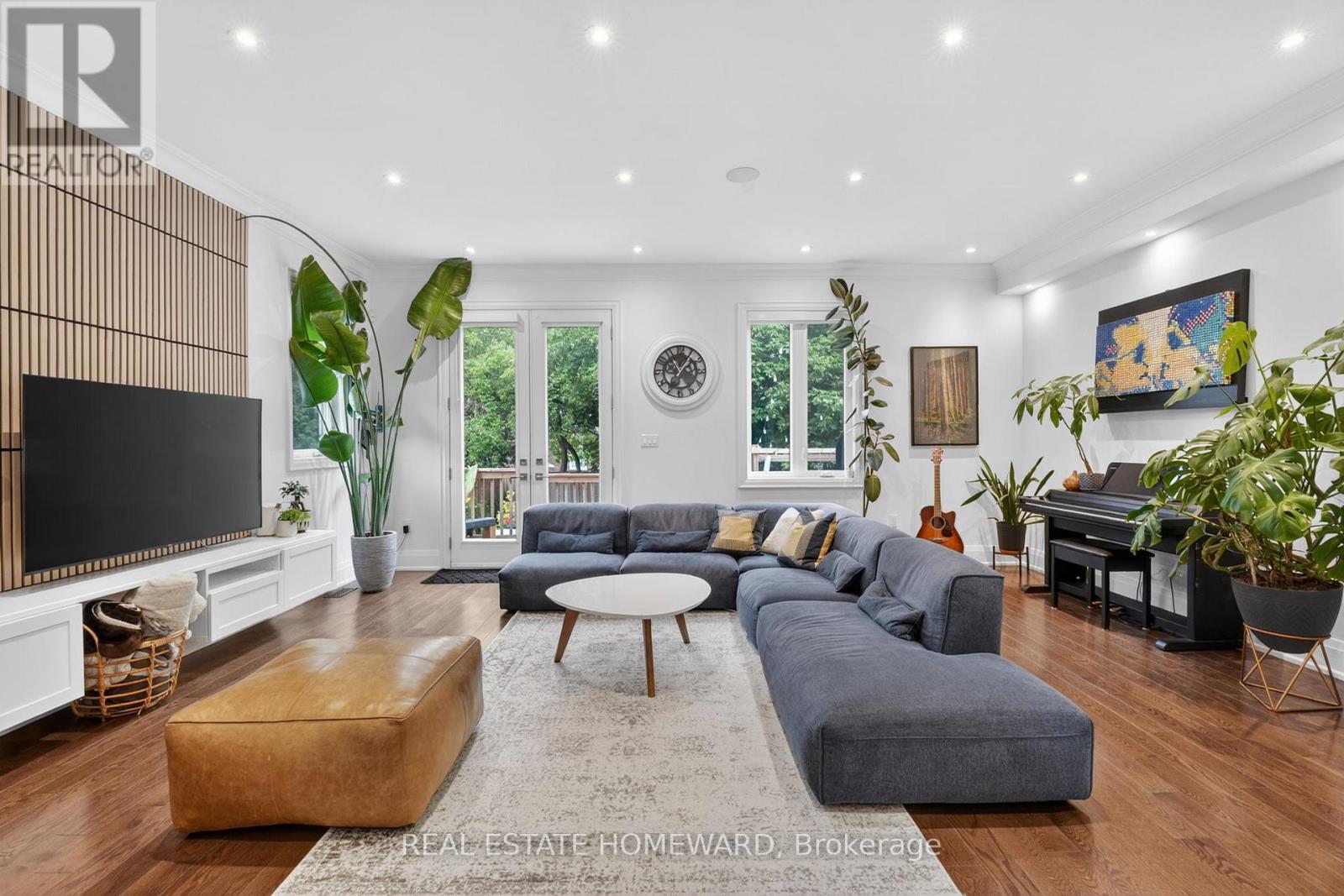 72 Cedarcrest Boulevard, Toronto, ON