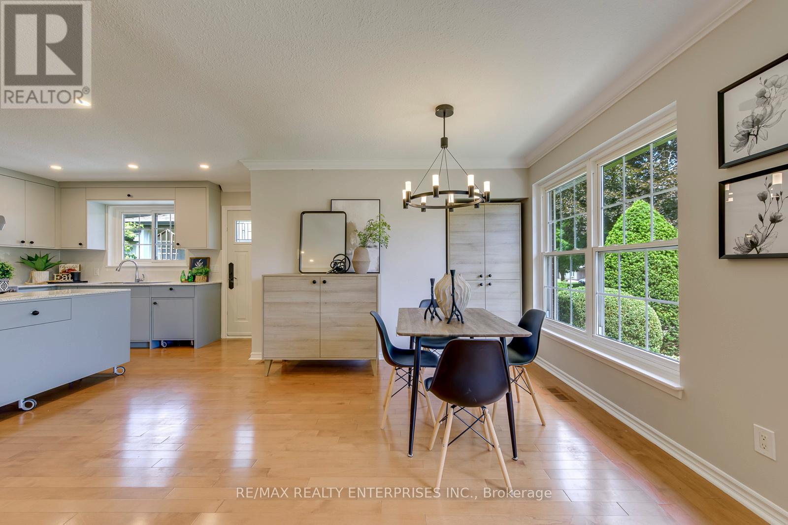 1027 Argus Drive, Mississauga, ON