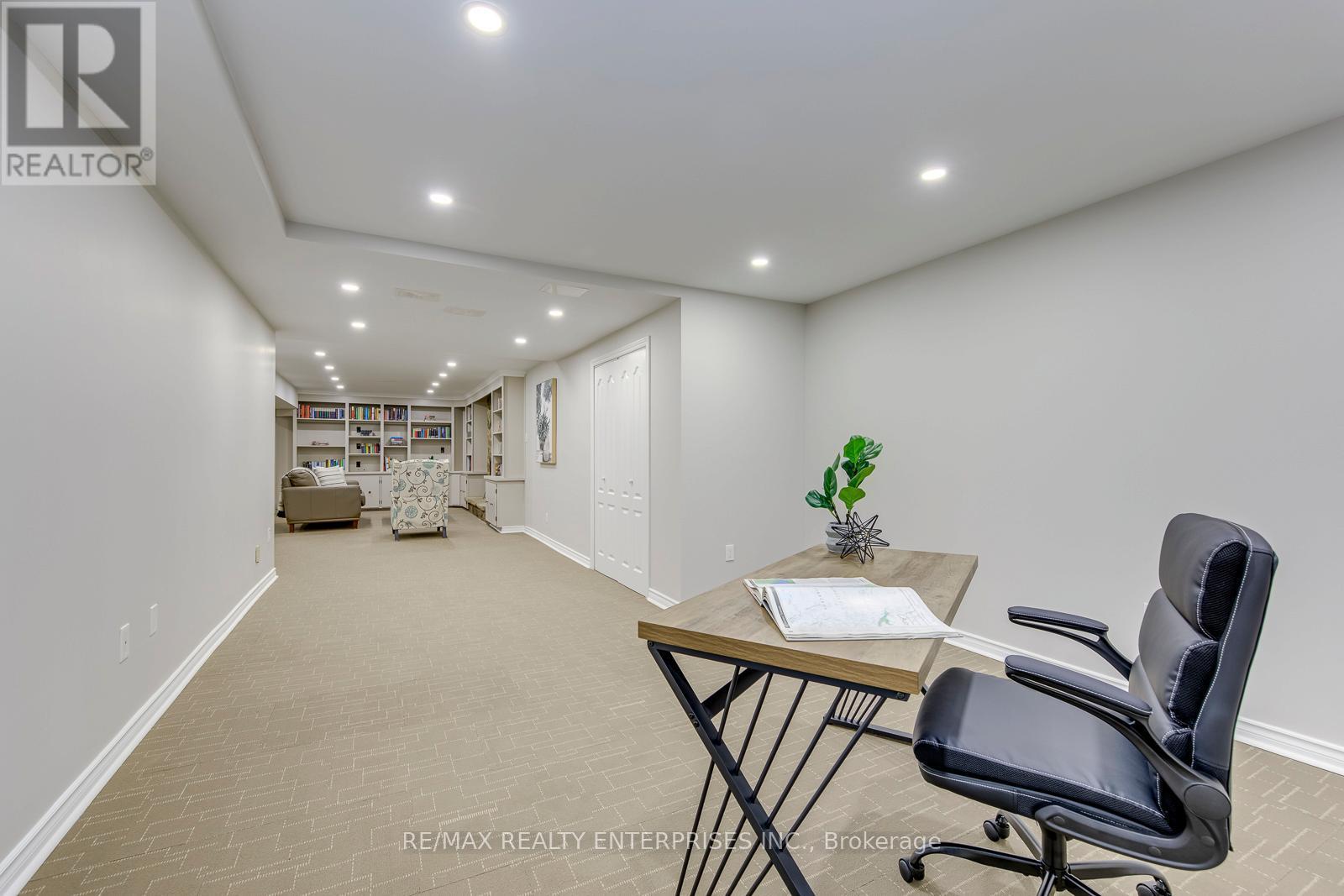 1027 Argus Drive, Mississauga, ON