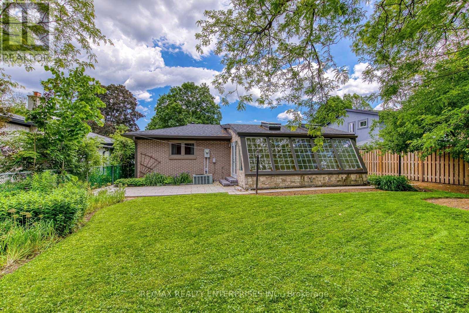 1027 Argus Drive, Mississauga, ON