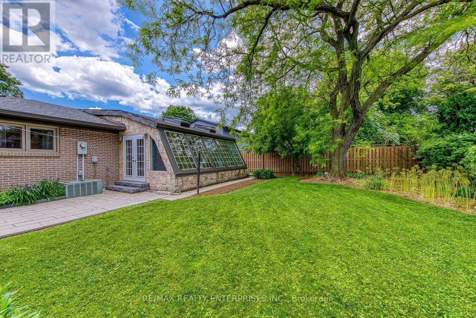 1027 Argus Drive, Mississauga, ON