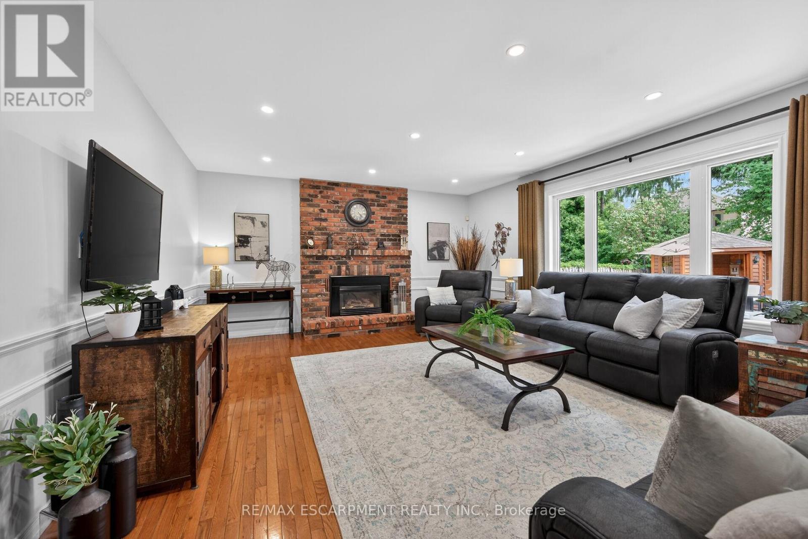 32 Symphony Place, Hamilton, ON