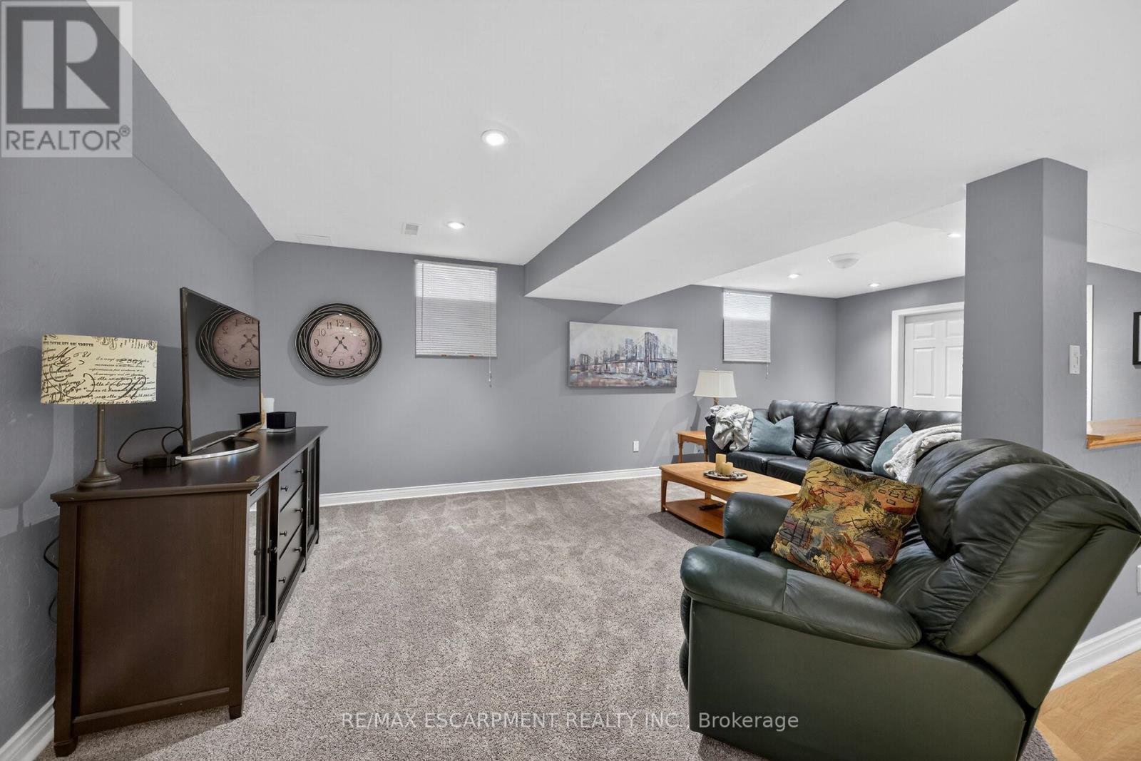 32 Symphony Place, Hamilton, ON
