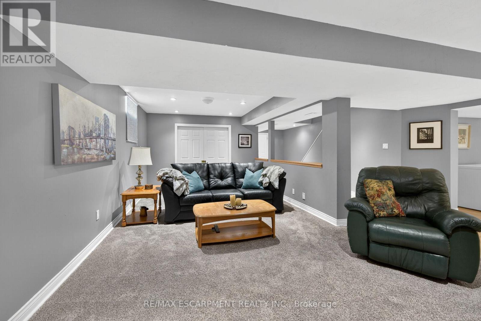 32 Symphony Place, Hamilton, ON