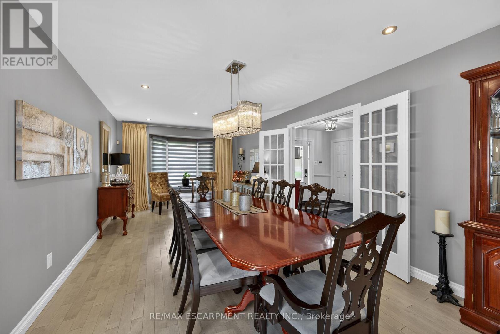 32 Symphony Place, Hamilton, ON