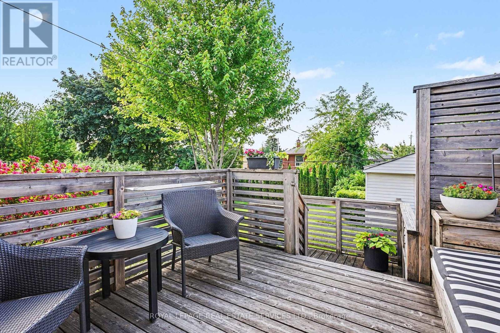 25 Brougham Crescent, Toronto, ON