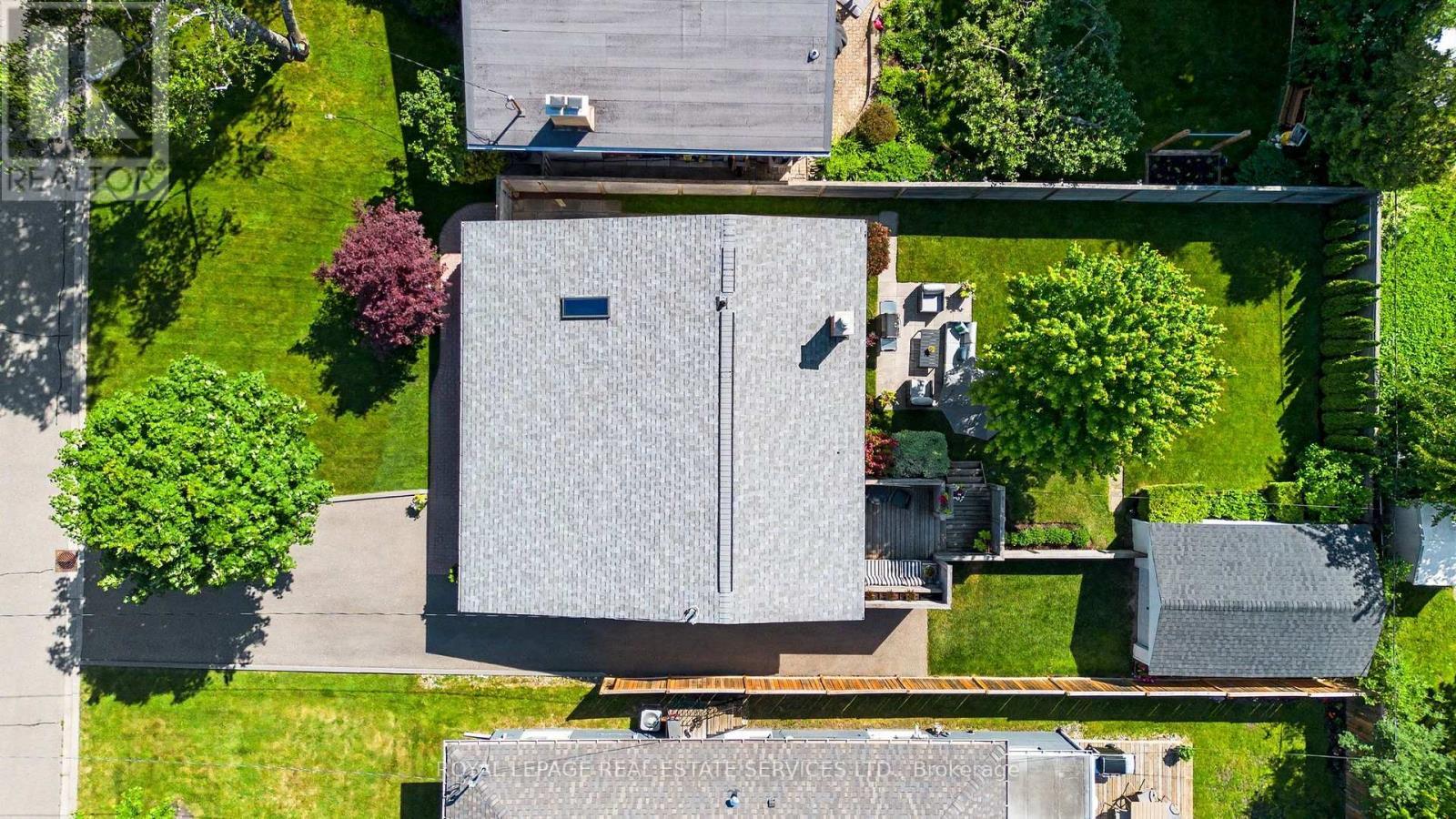 25 Brougham Crescent, Toronto, ON