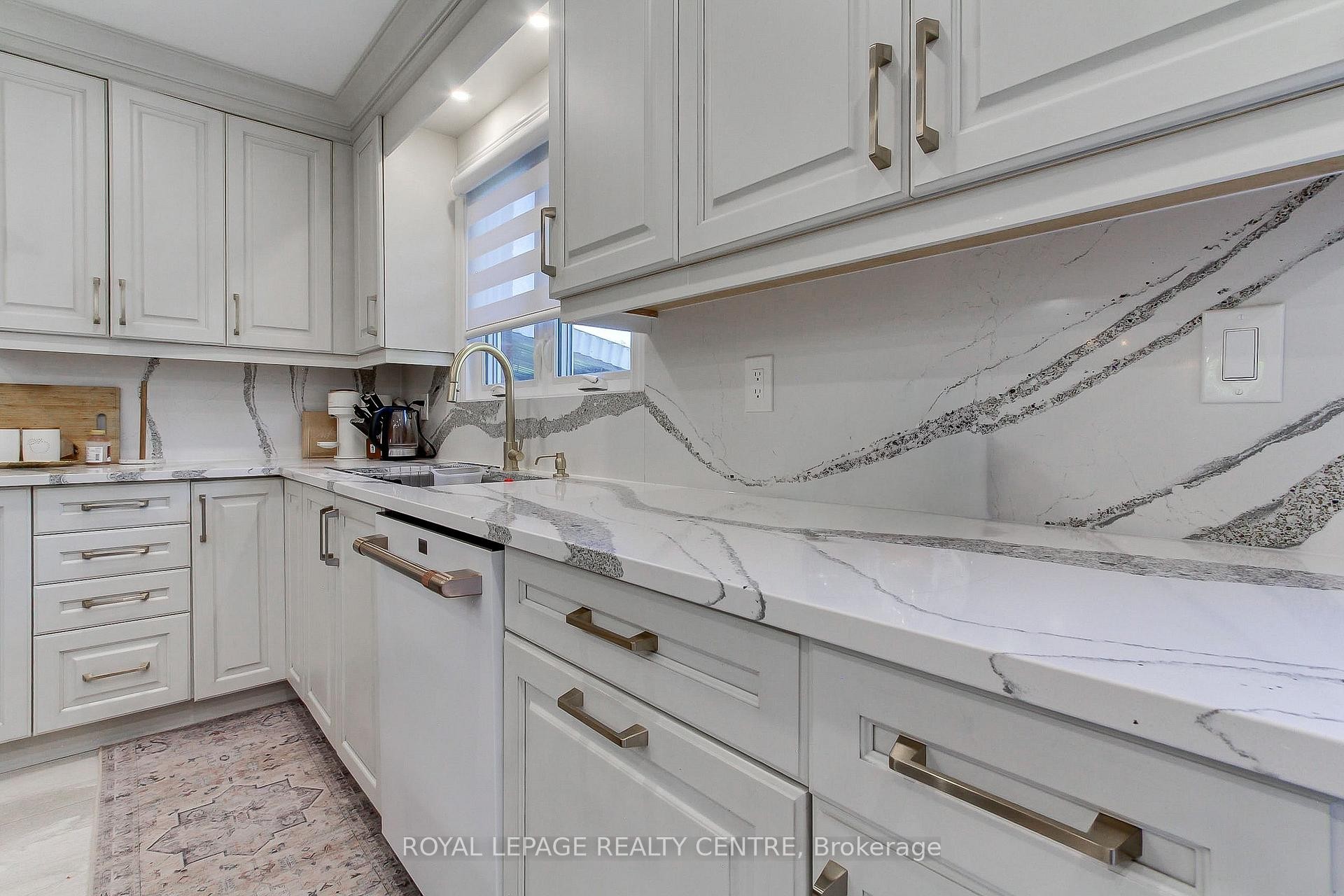 3102 Nawbrook Road, Mississauga, ON