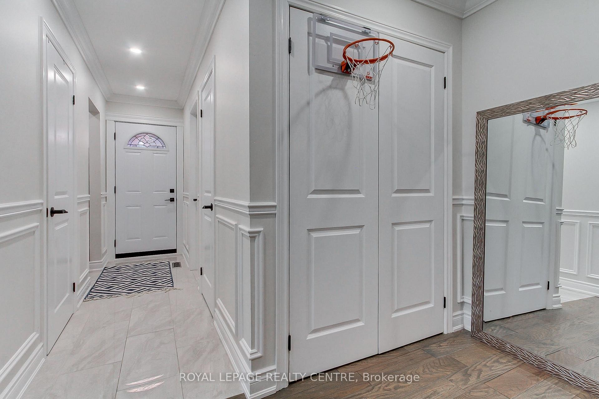 3102 Nawbrook Road, Mississauga, ON