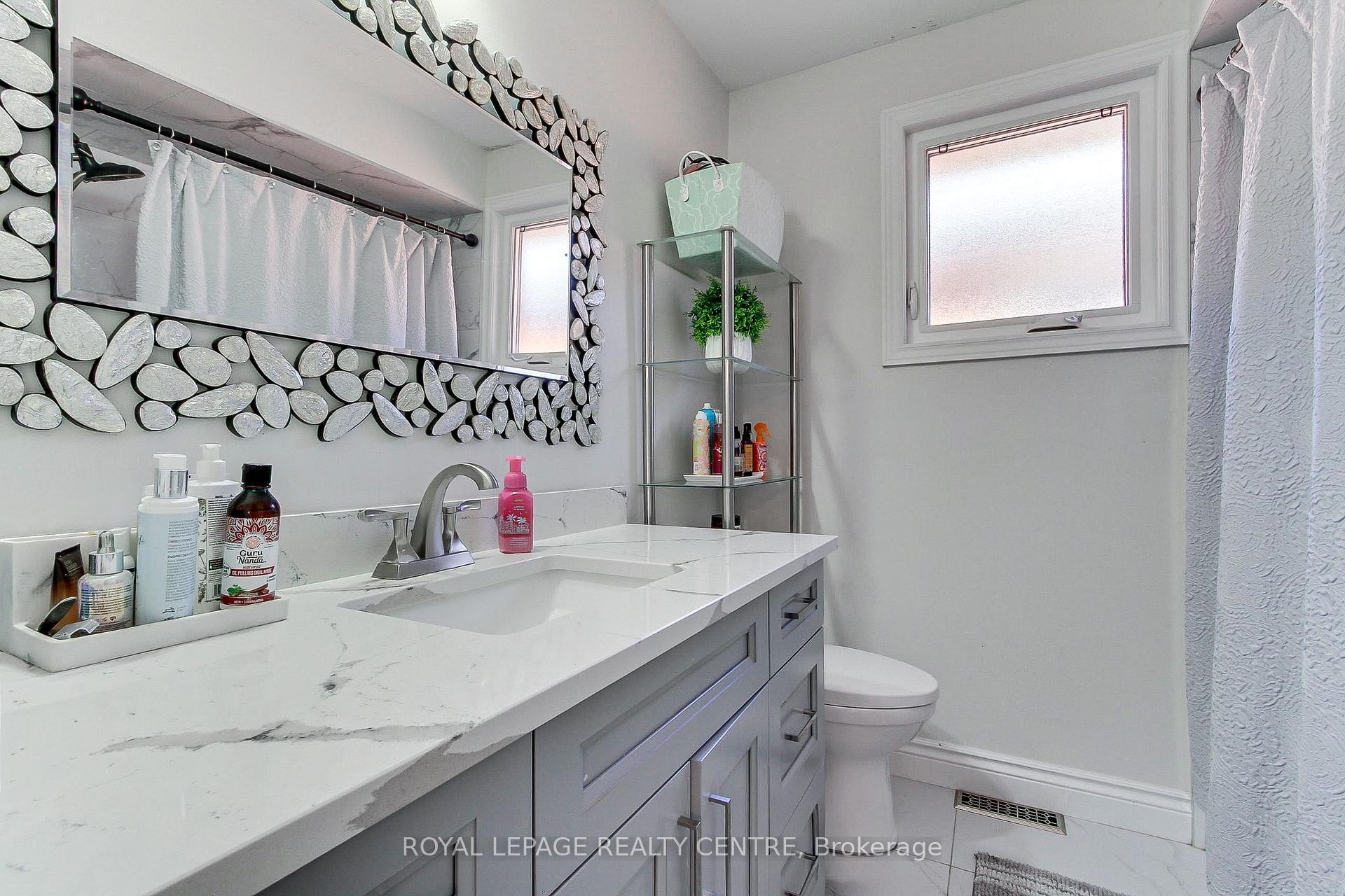 3102 Nawbrook Road, Mississauga, ON