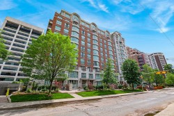 1004-33 Delisle Avenue Toronto, ON M4V 3C7