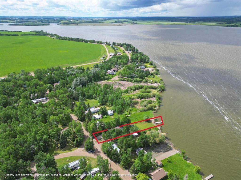 111 Lakeview Road E, Otter Lake, MB