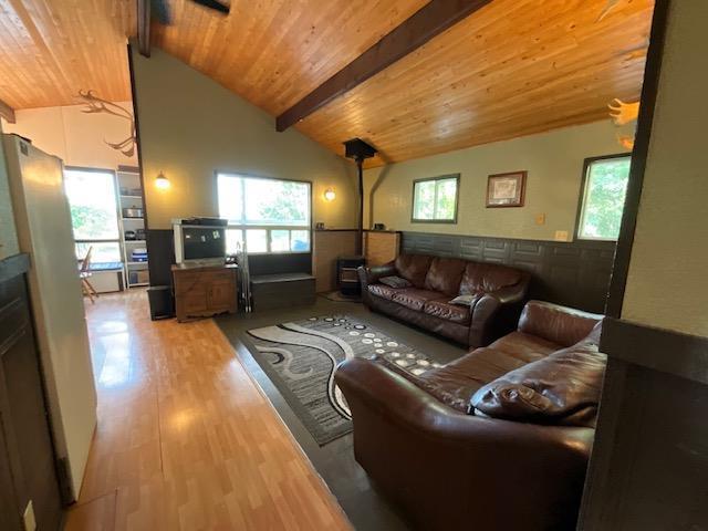 111 Lakeview Road E, Otter Lake, MB