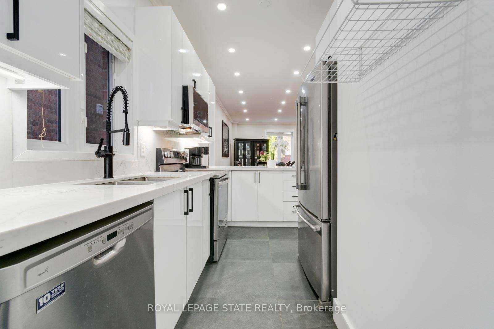 33 Panorama Way, Hamilton, ON