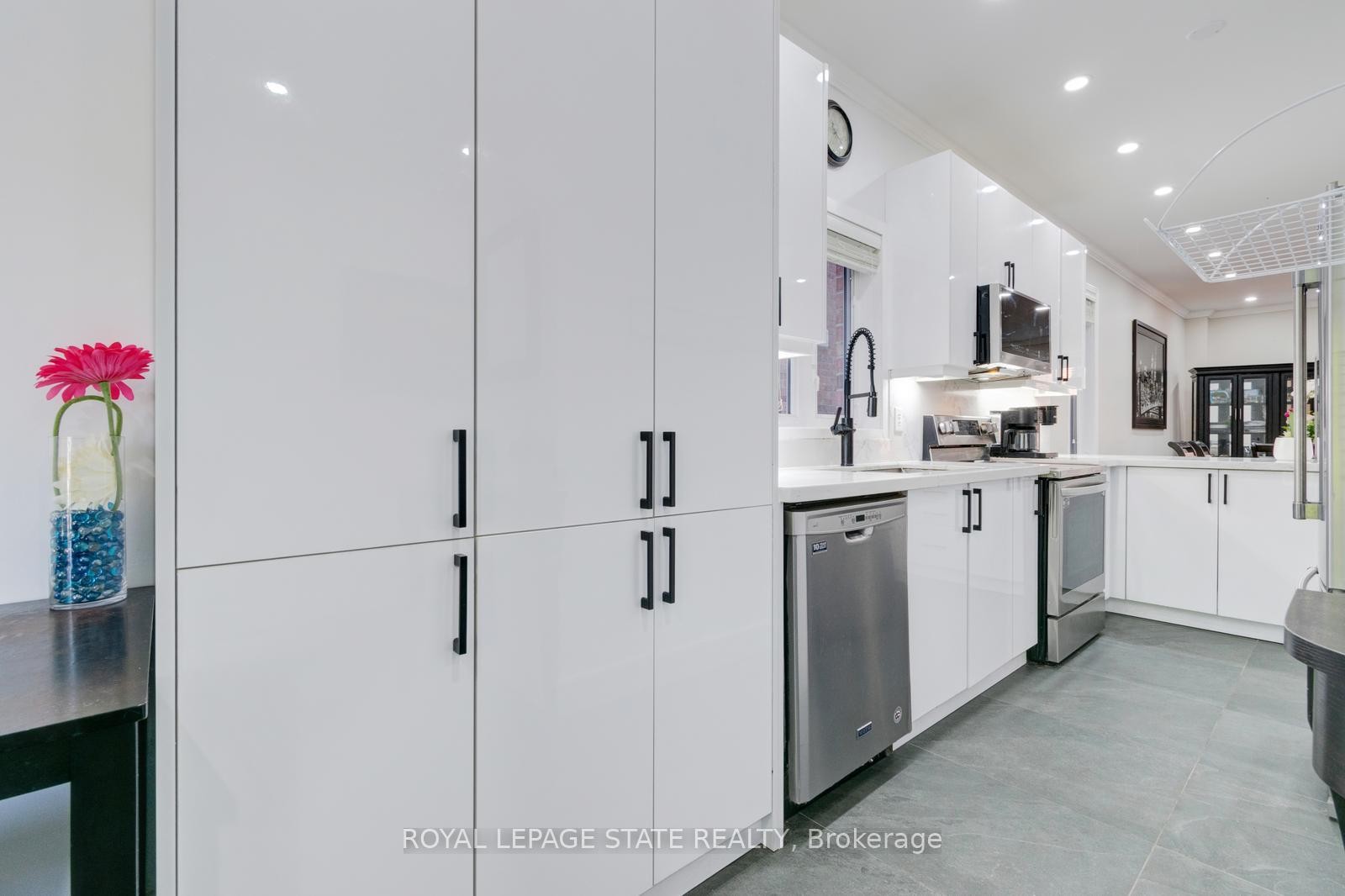 33 Panorama Way, Hamilton, ON