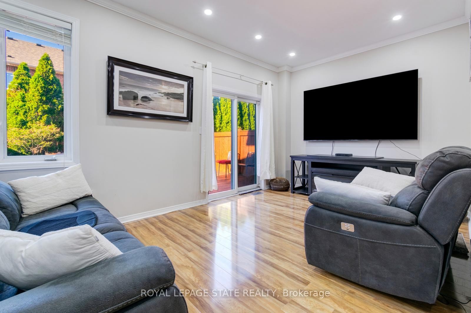 33 Panorama Way, Hamilton, ON