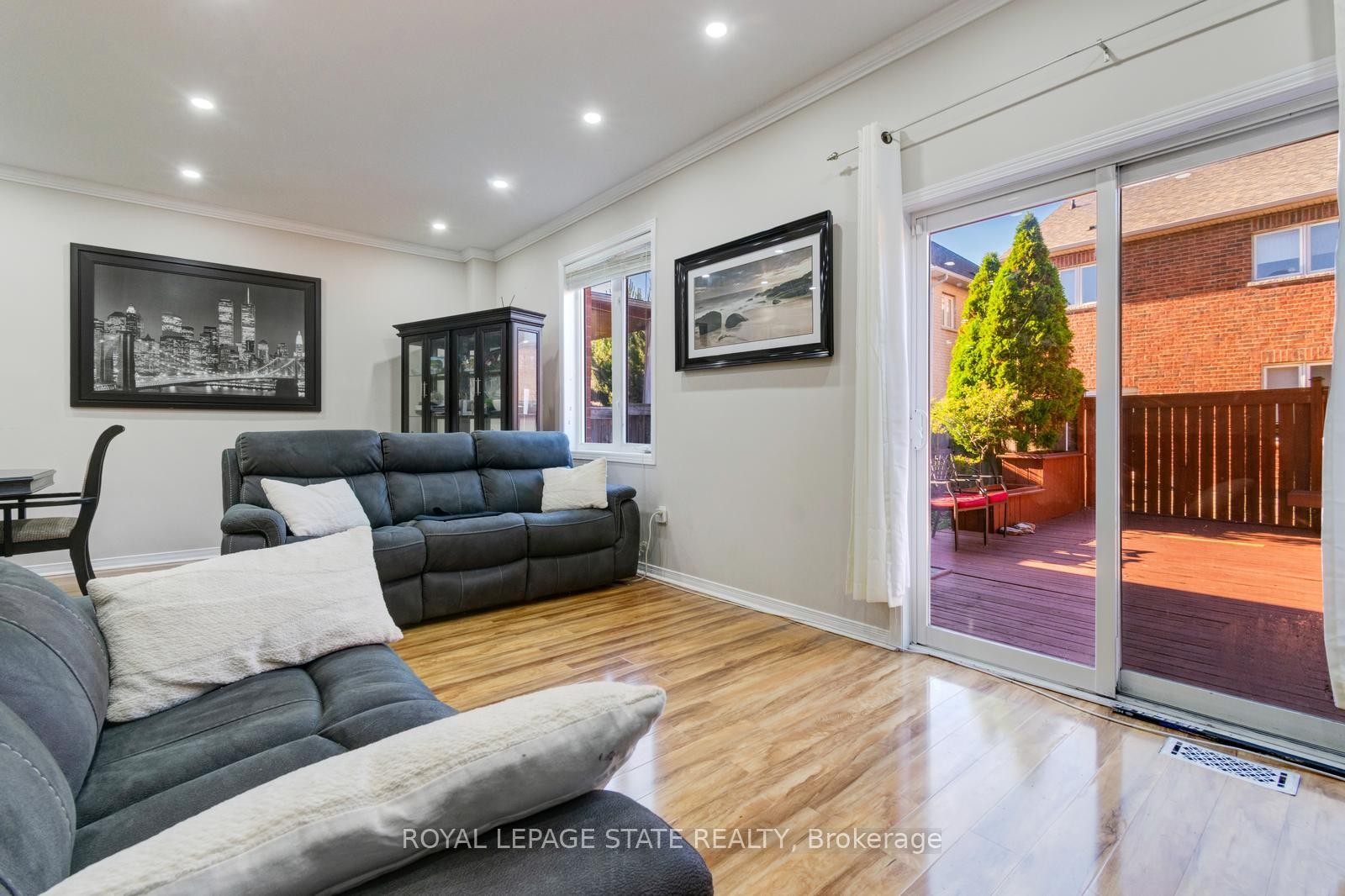 33 Panorama Way, Hamilton, ON