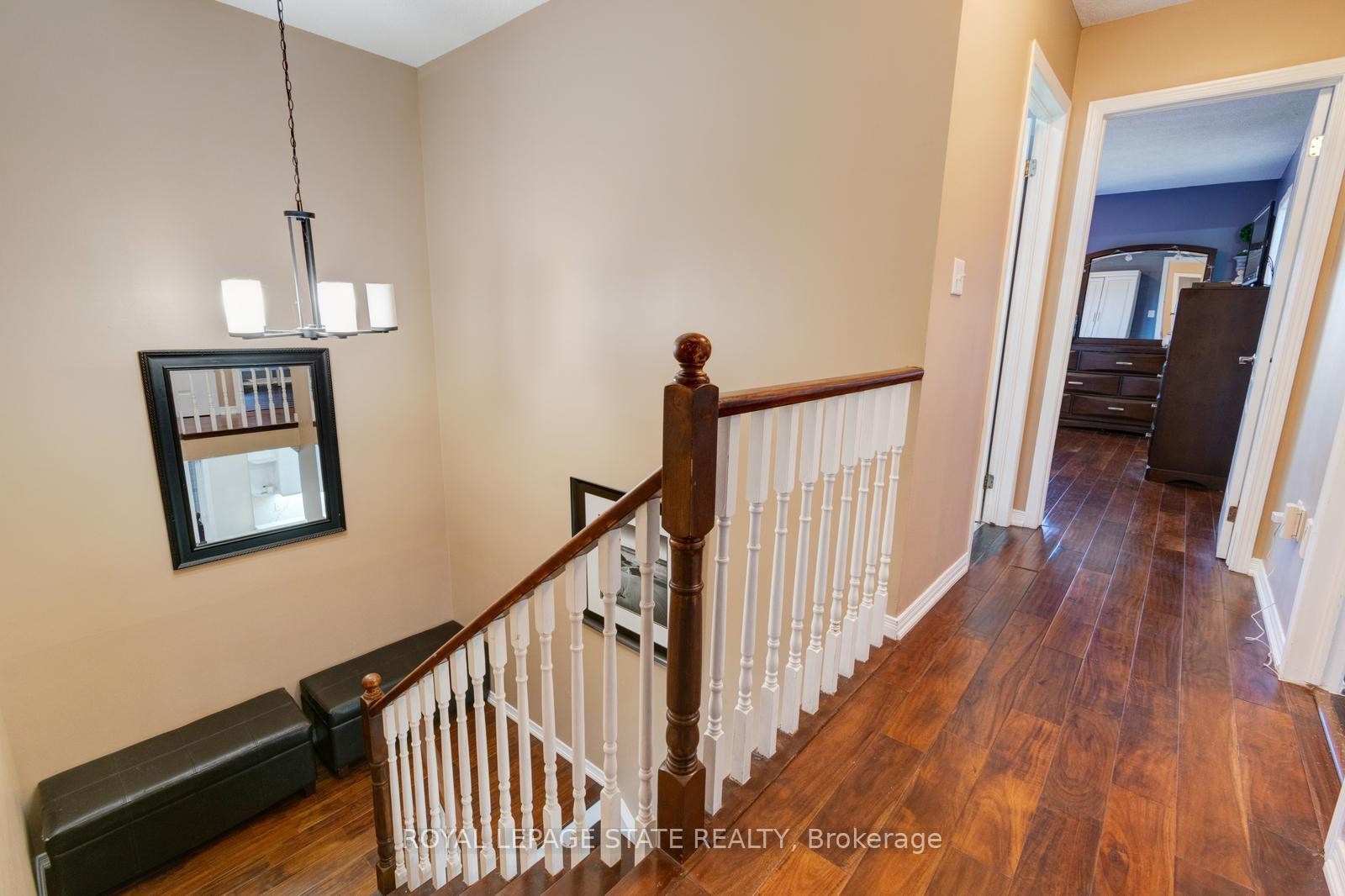 33 Panorama Way, Hamilton, ON