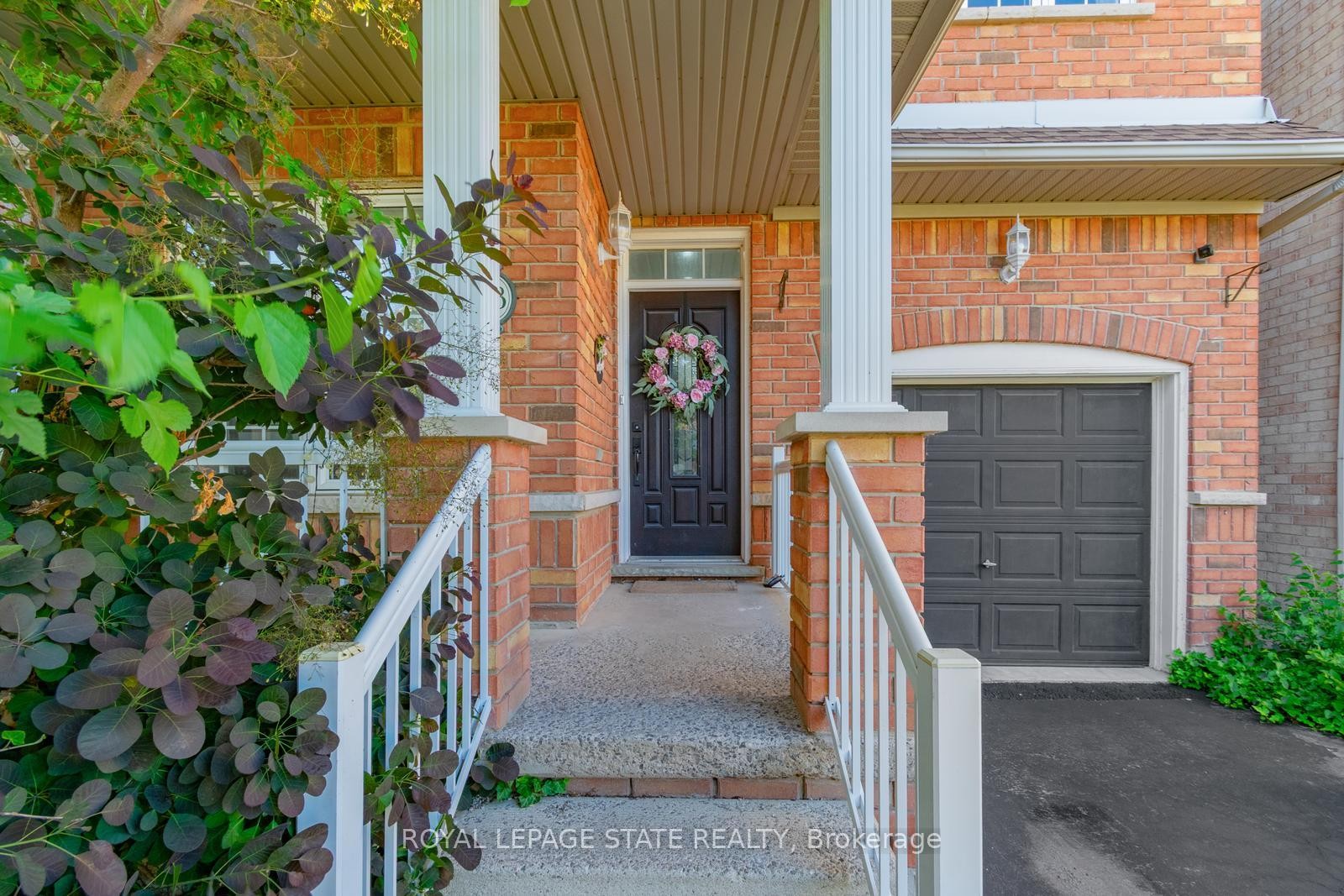 33 Panorama Way, Hamilton, ON