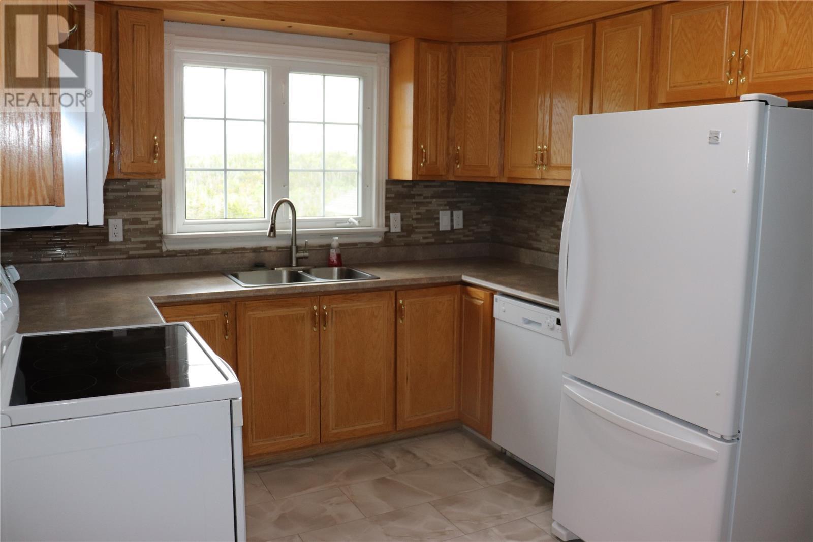 178 Main Road, Aguathuna, NL