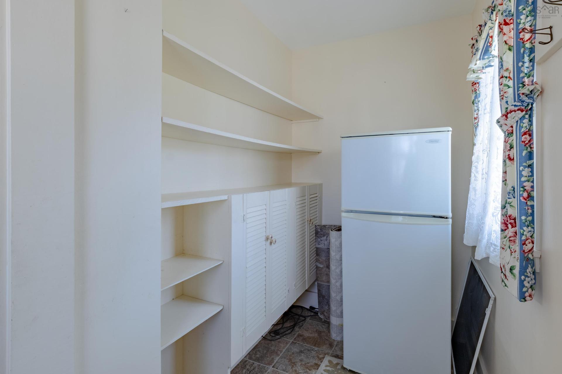 9086 Highway 1, Meteghan River, NS