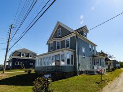 9086 Highway 1 Meteghan River, NS B0W 2L0