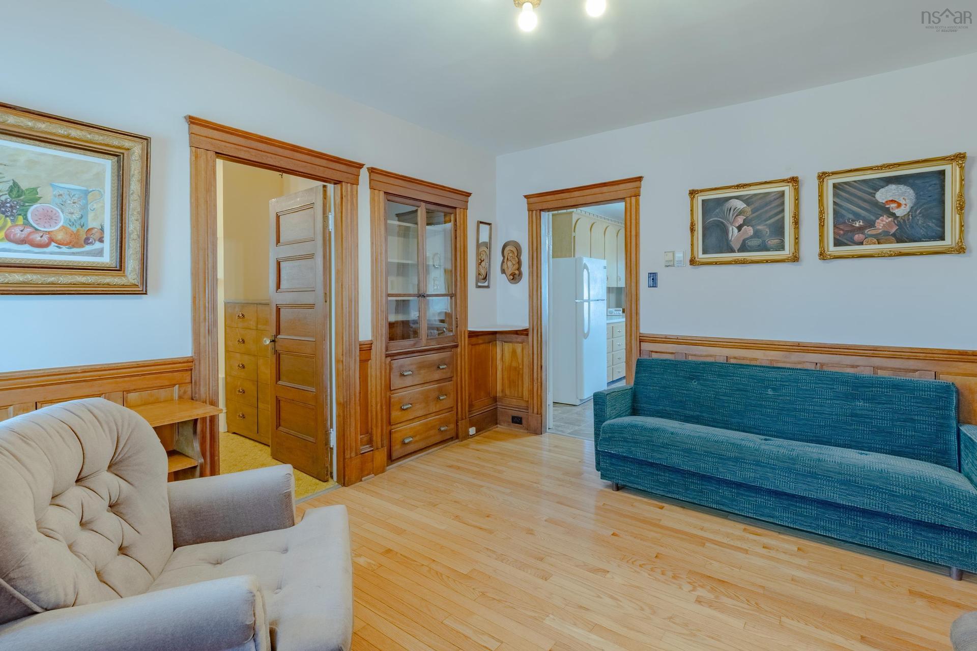 9086 Highway 1, Meteghan River, NS