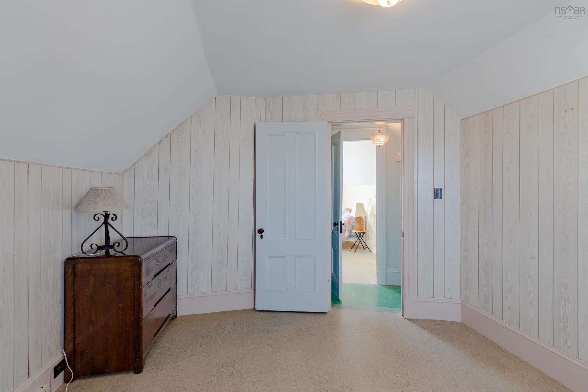 9086 Highway 1, Meteghan River, NS