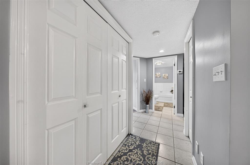 202-4850 Grand Boulevard, Windsor, ON