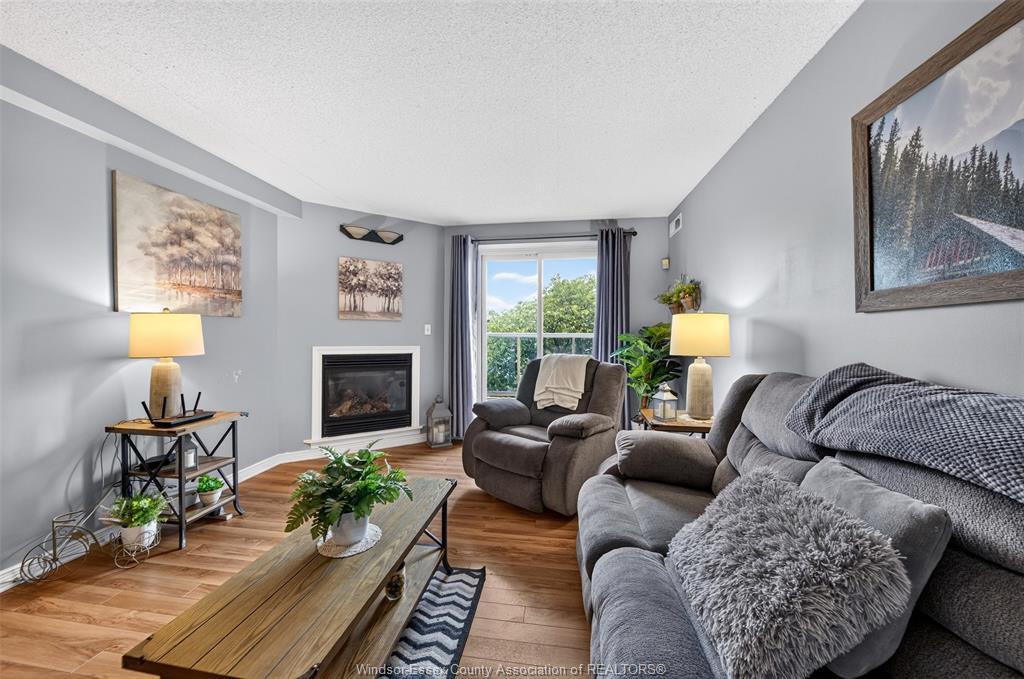 202-4850 Grand Boulevard, Windsor, ON