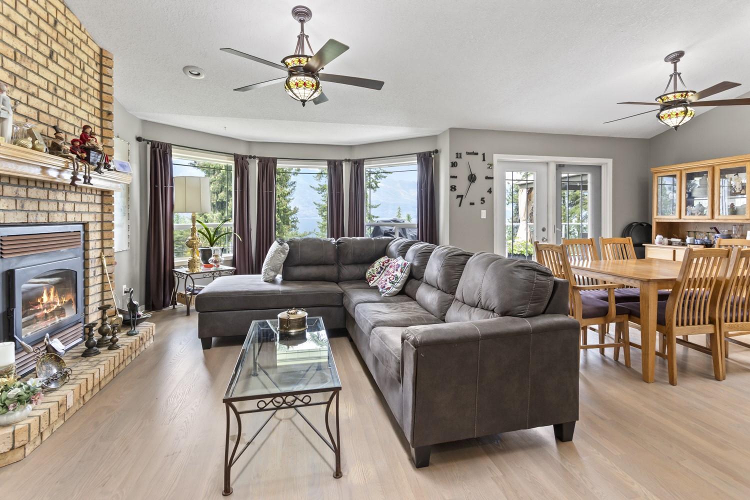 11114 3A Highway, Sanca, BC
