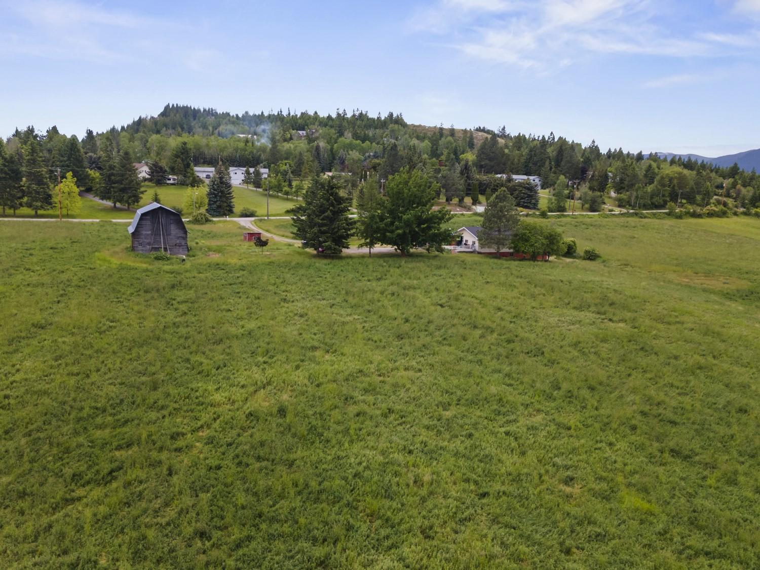 2710 38Th Street, Canyon, BC