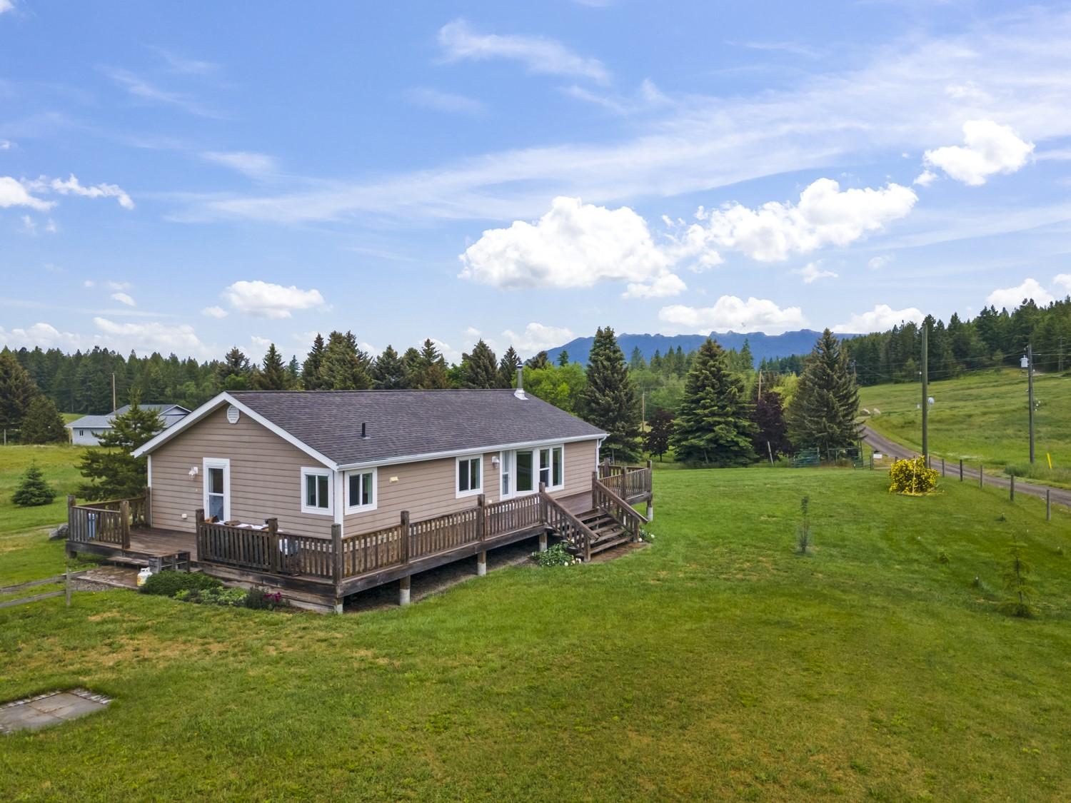 3149 Phillips Road, Lister, BC