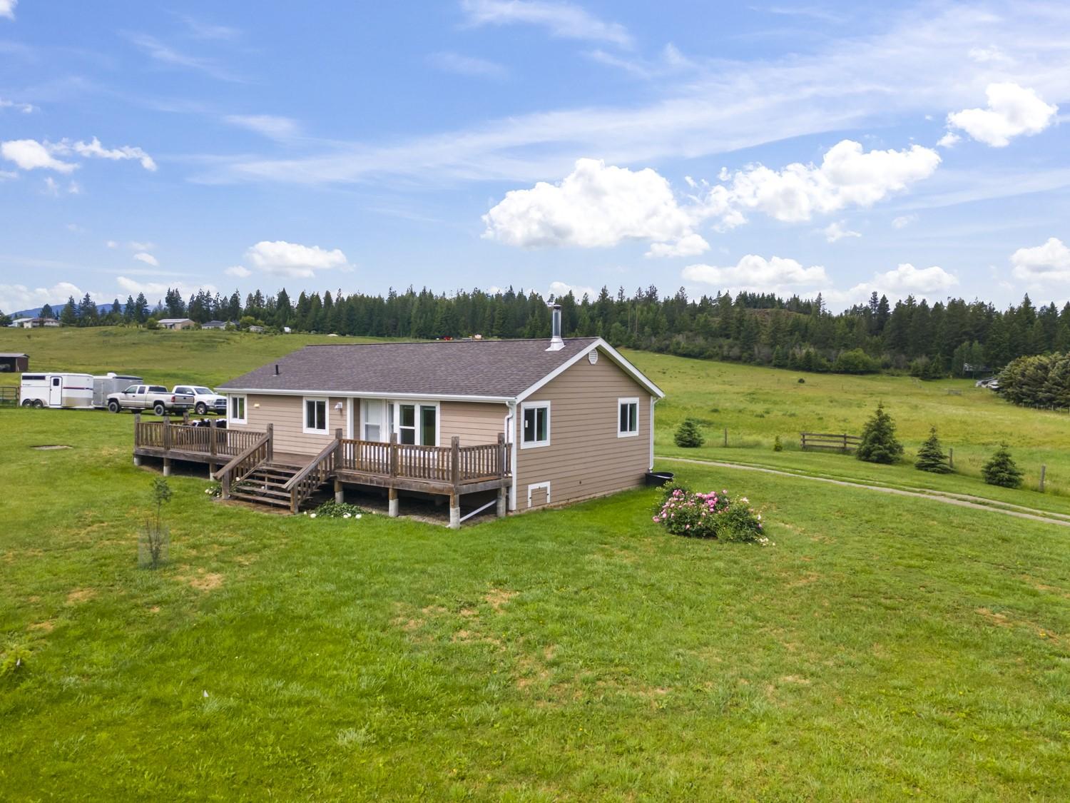 3149 Phillips Road, Lister, BC