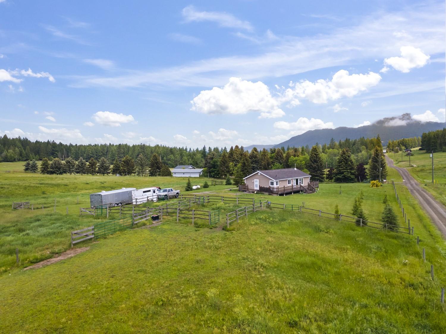 3149 Phillips Road, Lister, BC