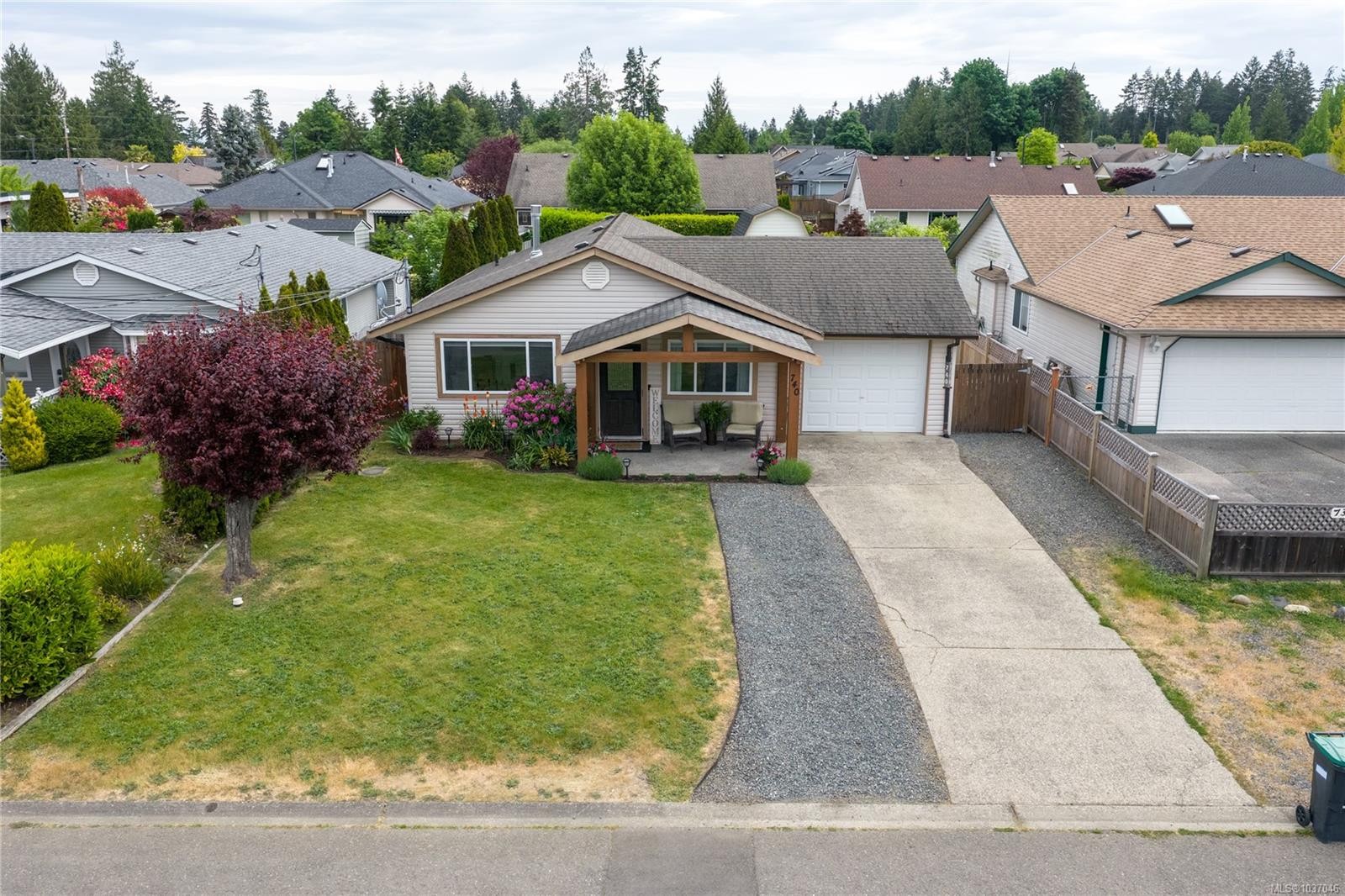 740 Phillips St, Parksville, BC