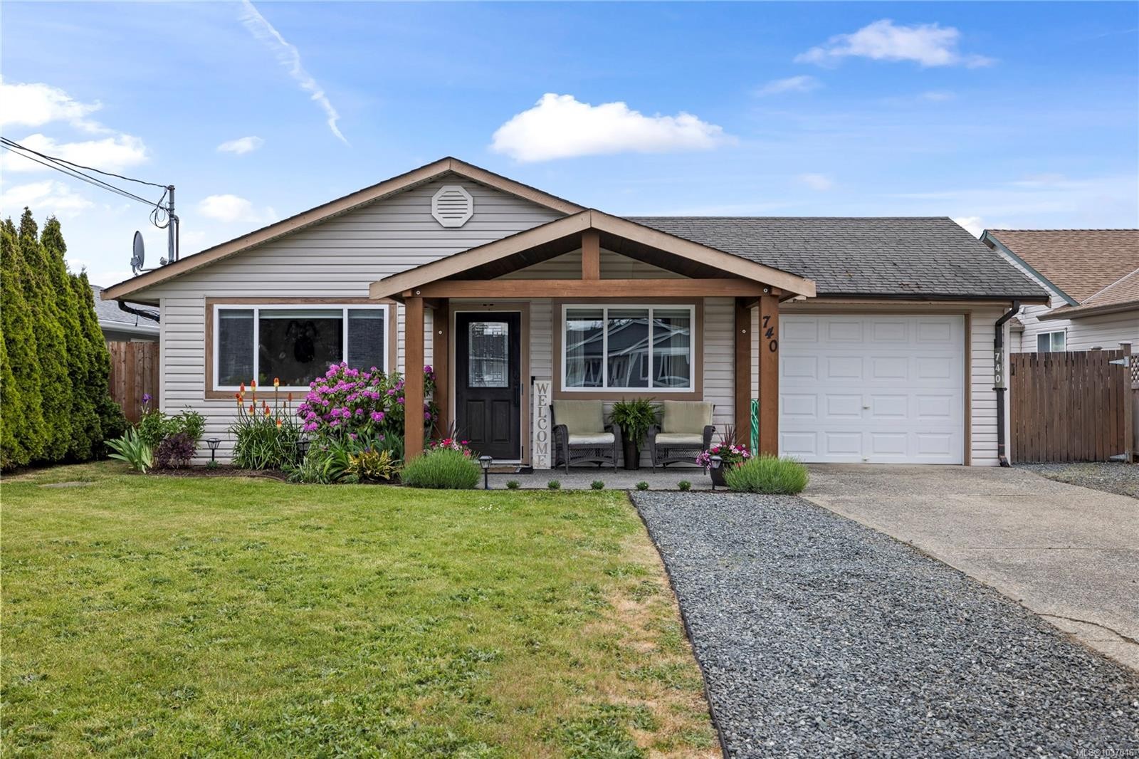 740 Phillips St, Parksville, BC