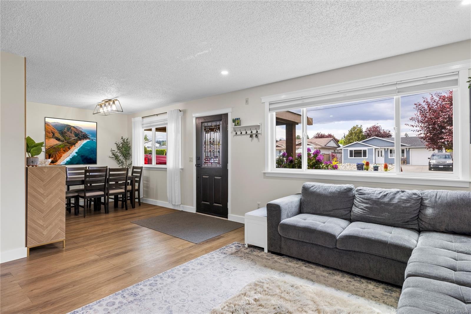 740 Phillips St, Parksville, BC