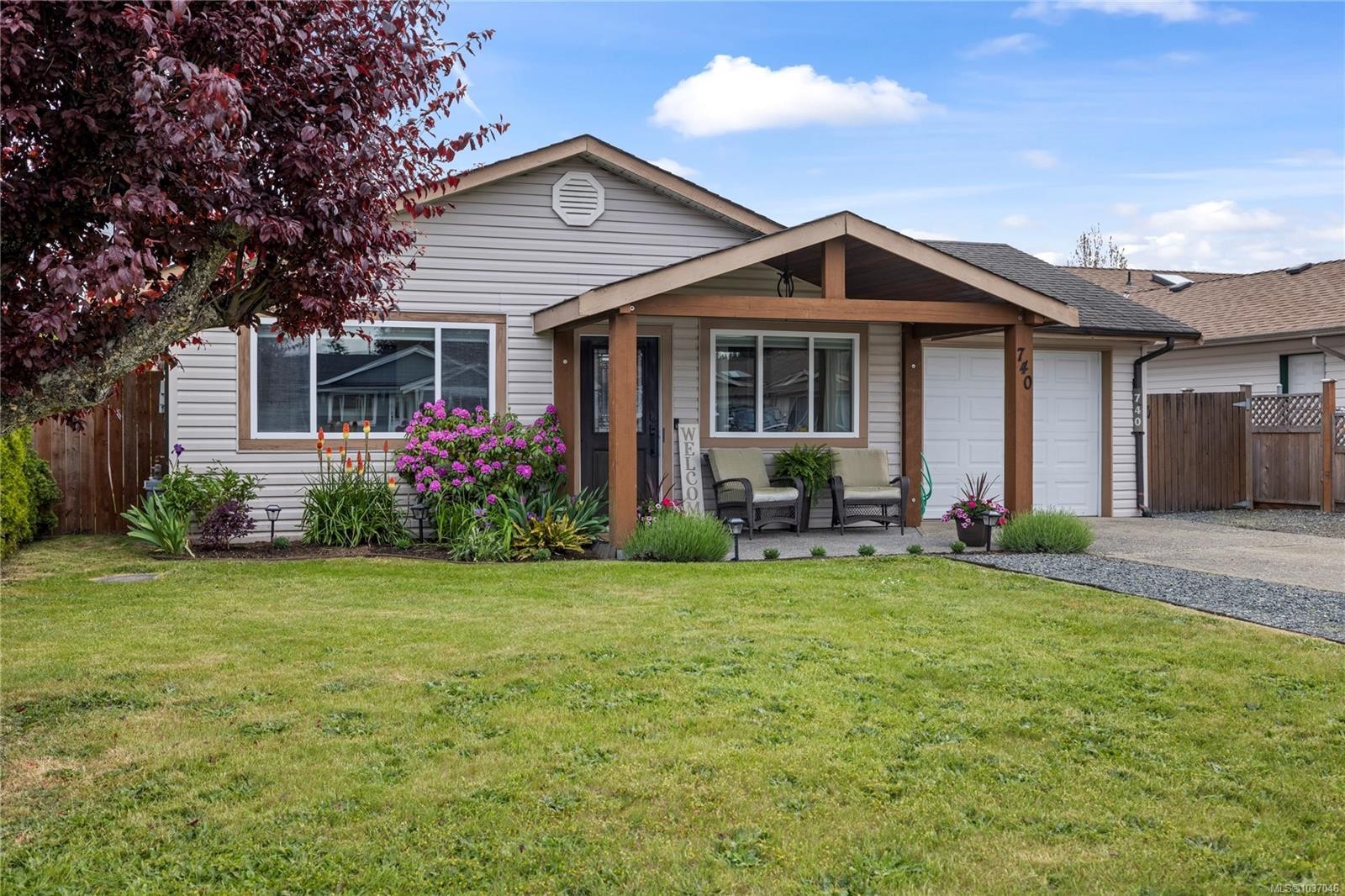 740 Phillips St, Parksville, BC