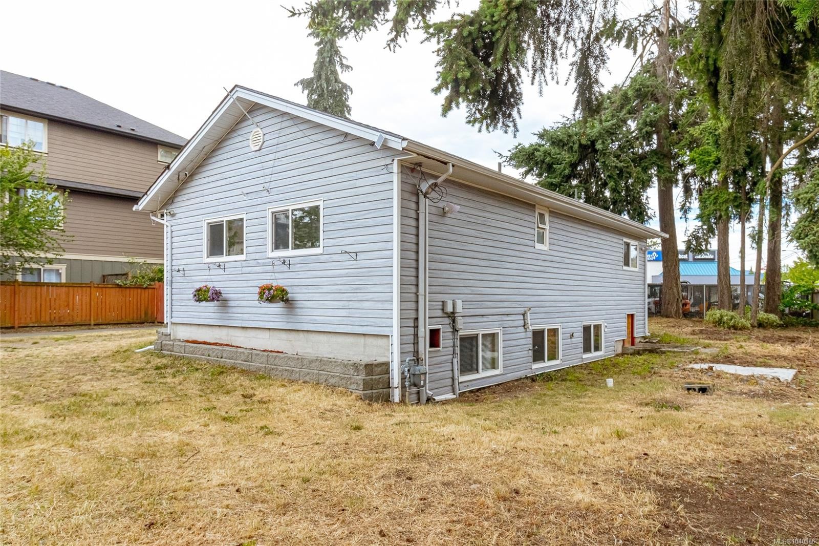 2912 Phipps Rd, Langford, BC