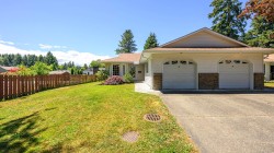 #19-1905 Willemar Ave Courtenay, BC V9N 3M5